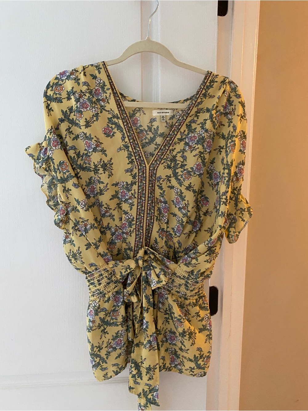 Max Studio Yellow Floral V-Neck Tie-Front Blouse